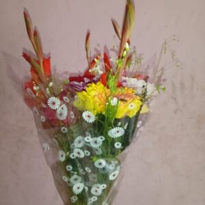 Mixed Flower Bouquet (Fresh & Colorful)